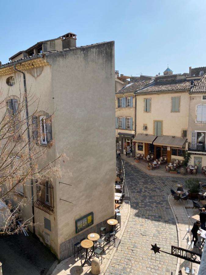 L'Ecrin De Mona Au Coeur De Lourmarin Apartment Екстериор снимка