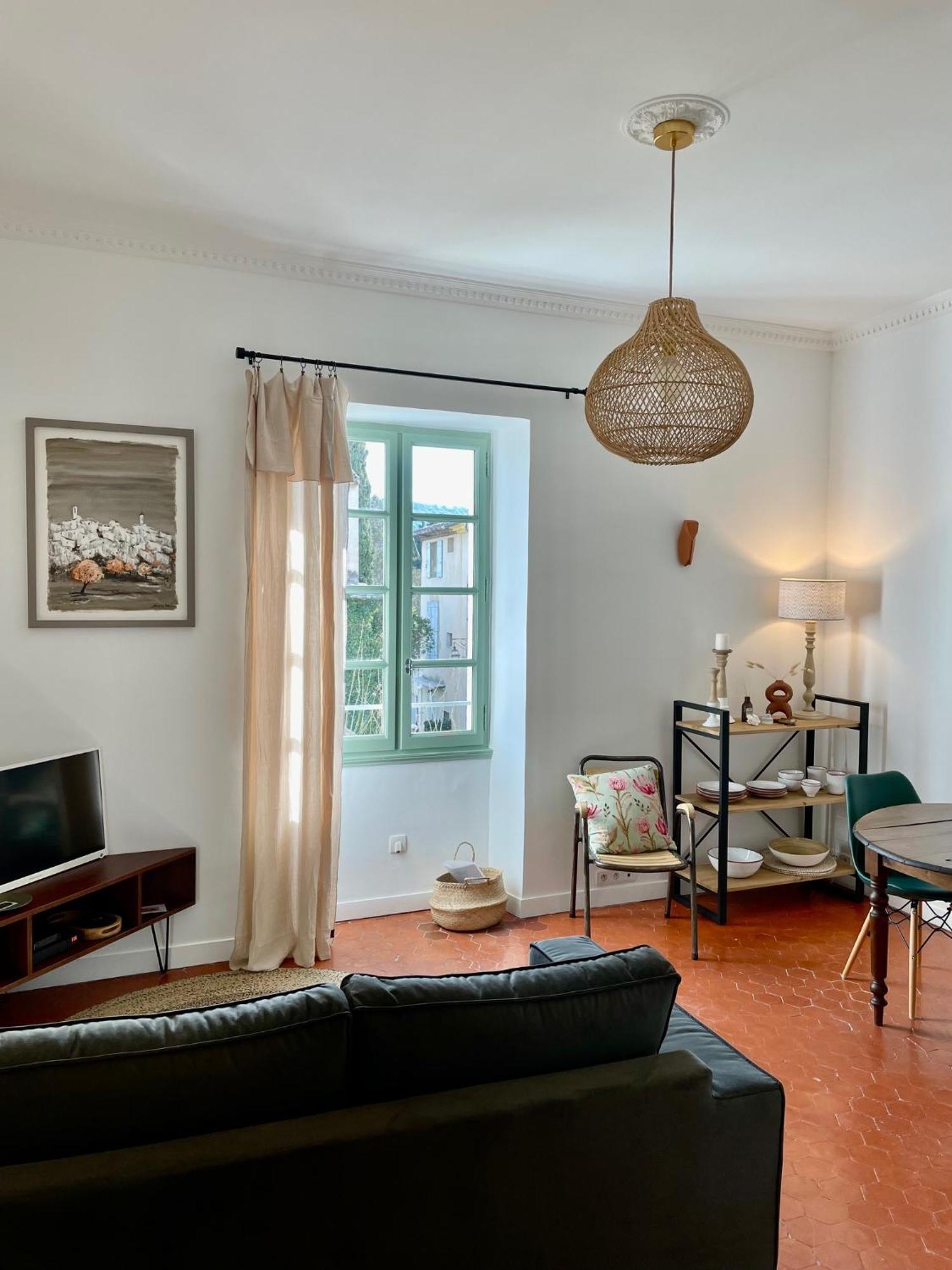 L'Ecrin De Mona Au Coeur De Lourmarin Apartment Екстериор снимка
